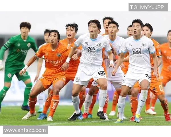 江原FC与蔚山现代激战正酣谁能在这场对决中笑到最后